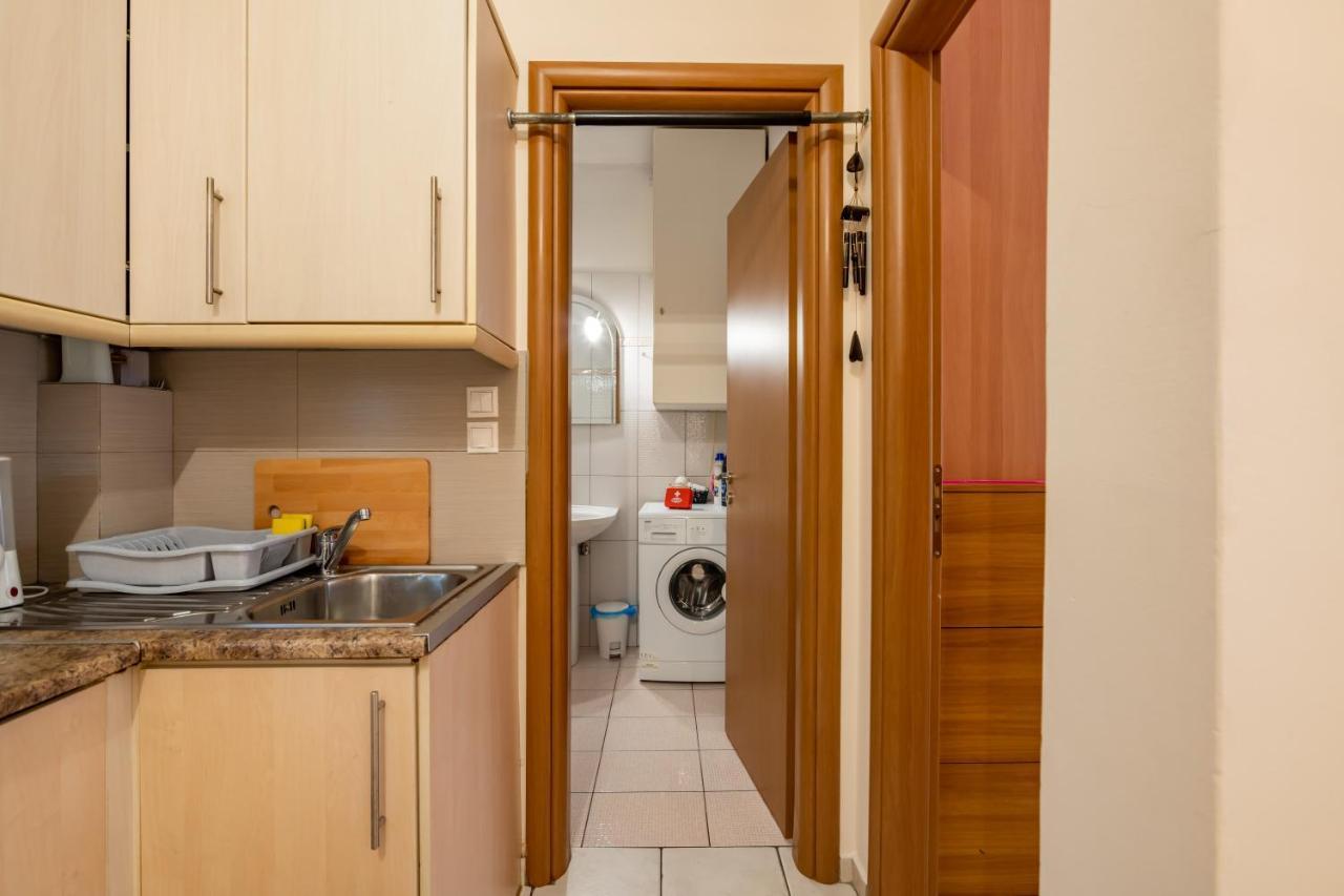 Flat In Excellent Location With Private Parking Apartment Athens Exterior photo